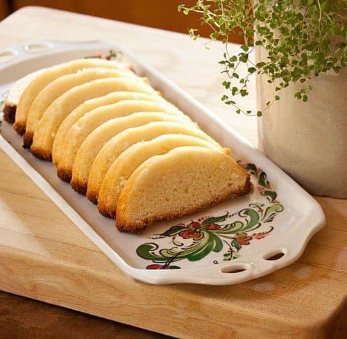 Almond Cake Alum
